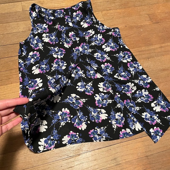 Express small split back tank - Picture 3 of 4